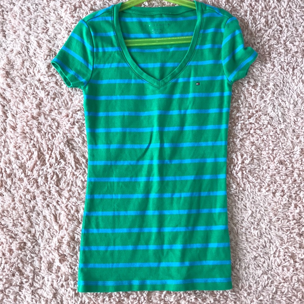 tommy hilfiger women’s v-neck